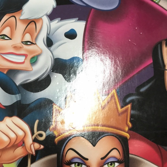 🎉2 for $15🎉Look and Find Disney Villains - Picture 2 of 6